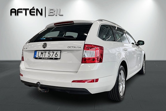 Skoda Octavia 10 of 22