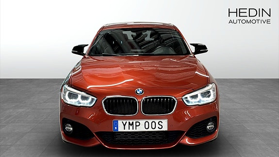 BMW 118i 8 of 15