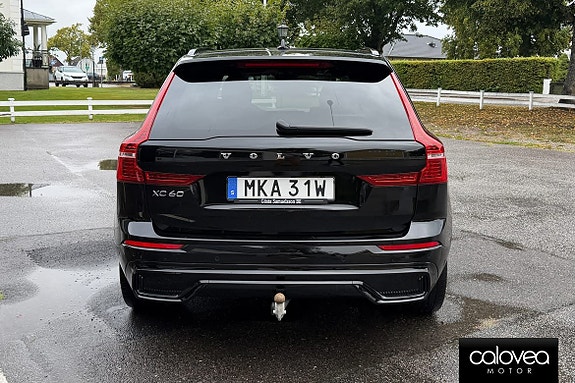 Volvo XC60 4 of 17