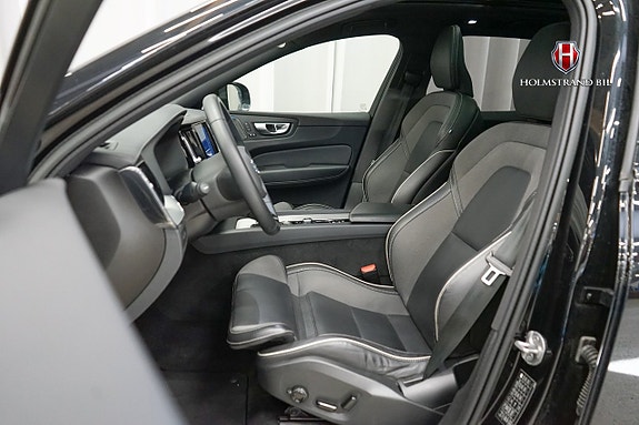 Volvo XC60 10 of 27