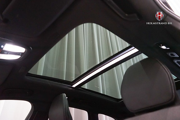Volvo XC60 12 of 27