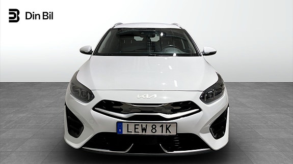 Kia Ceed 4 of 12