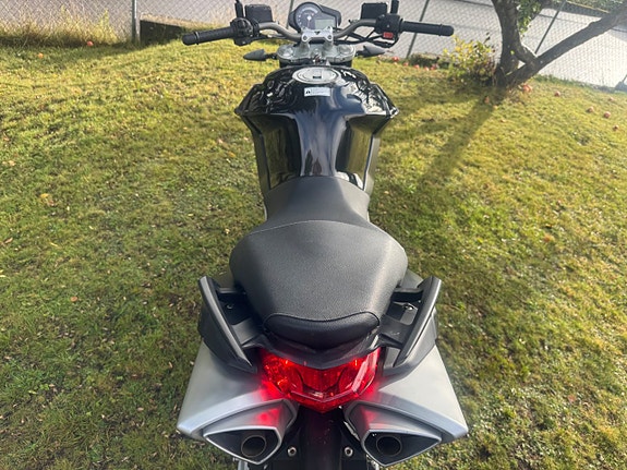 Aprilia Shiver 750 Shiver 808 mil 14 of 16