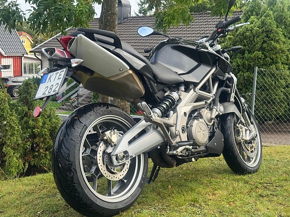 Aprilia Shiver 750 Shiver 808 mil 6 of 16