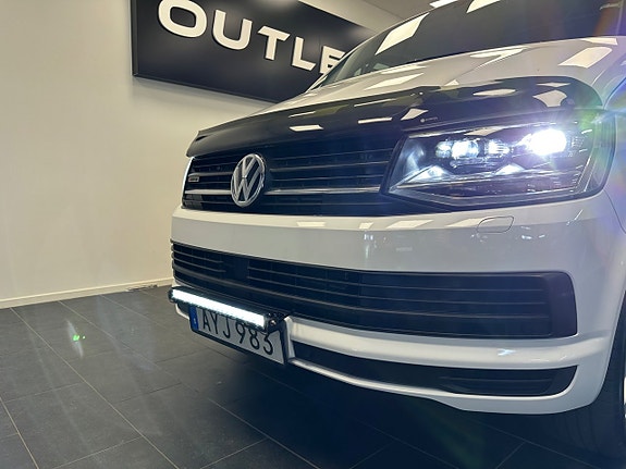 Volkswagen Transporter 25 of 26