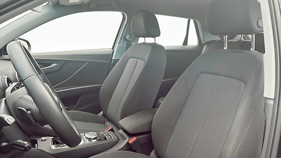 Audi Q2 8 of 12