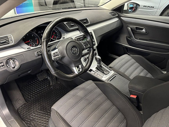 Volkswagen CC 12 of 26
