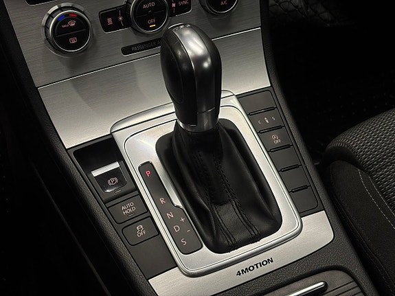 Volkswagen CC 21 of 26