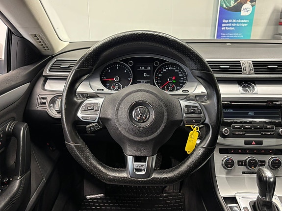 Volkswagen CC 18 of 26