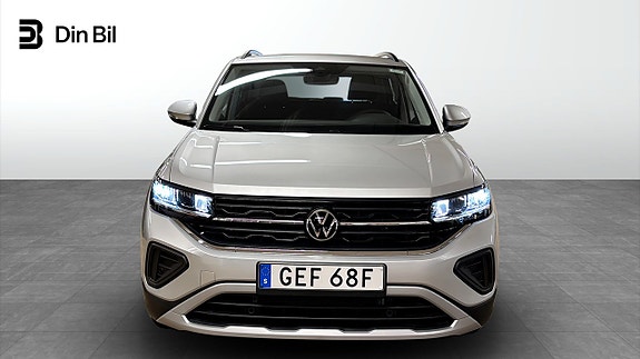 Volkswagen T-Cross 4 of 12