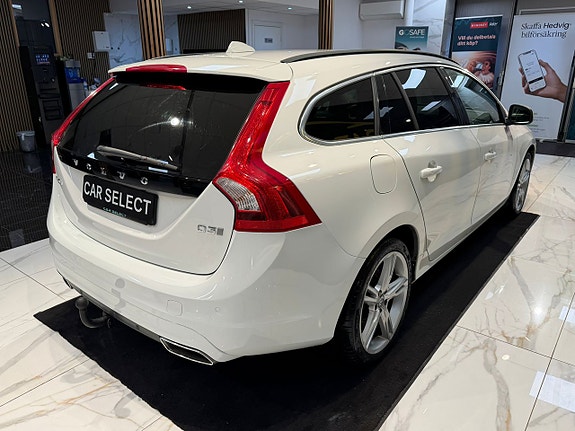 Volvo V60 6 of 28