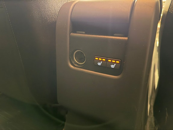 Volvo V60 22 of 28
