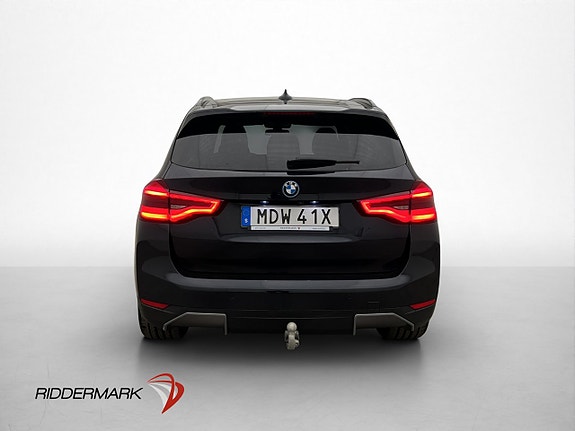 BMW iX3 7 of 30