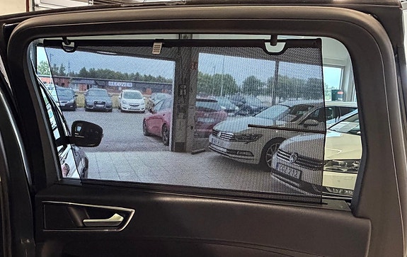 Ford S-MAX 21 of 22