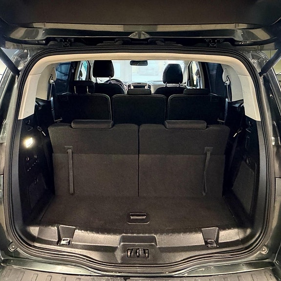 Ford S-MAX 7 of 22