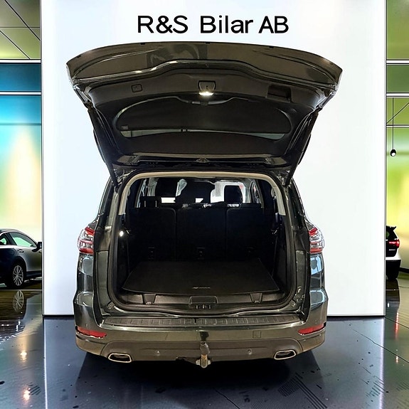 Ford S-MAX 6 of 22