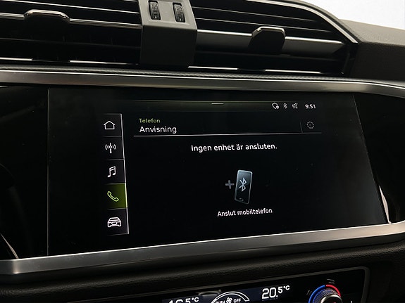 Audi Q3 21 of 30