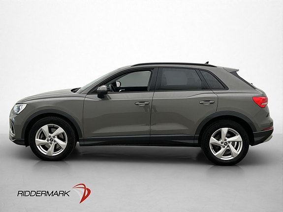 Audi Q3 4 of 30