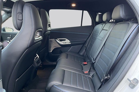 Mercedes-Benz GLC300 de 9 of 20