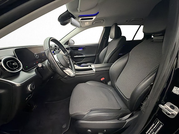 Mercedes-Benz C300 13 of 30
