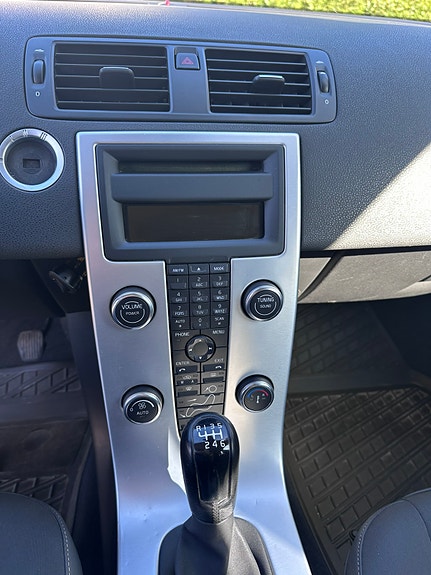 Volvo V50 8 of 8