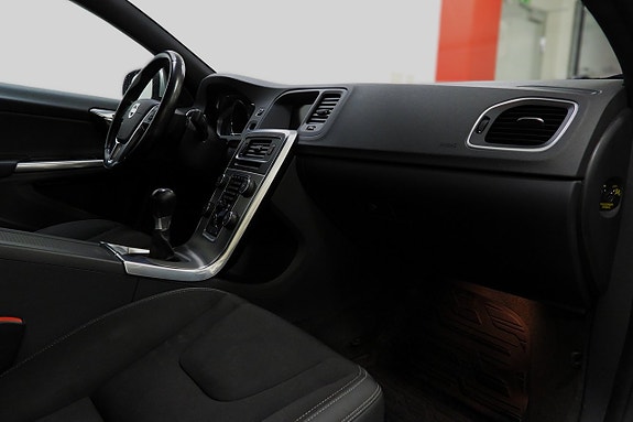 Volvo S60 17 of 26