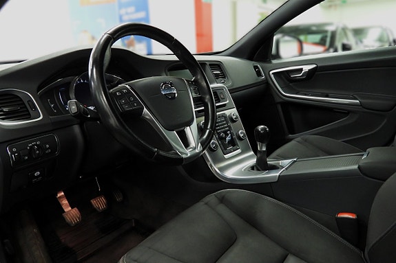 Volvo S60 15 of 26