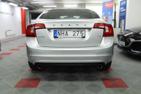 Volvo S60 9 of 26