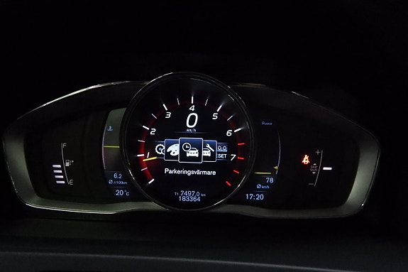 Volvo S60 24 of 26