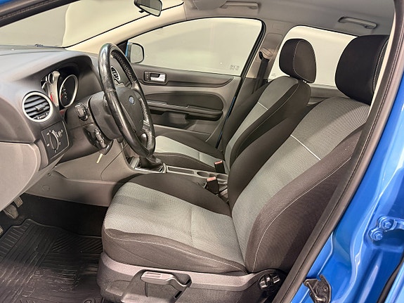 Ford Focus 8 of 19