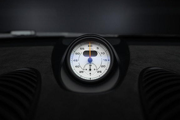 Porsche 718 Spyder RS 21 of 26