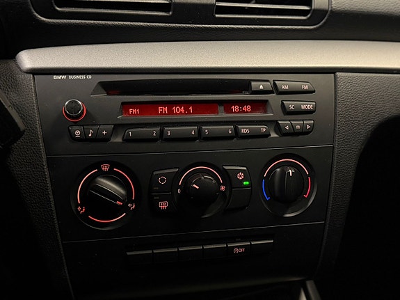 BMW 116i 15 of 17
