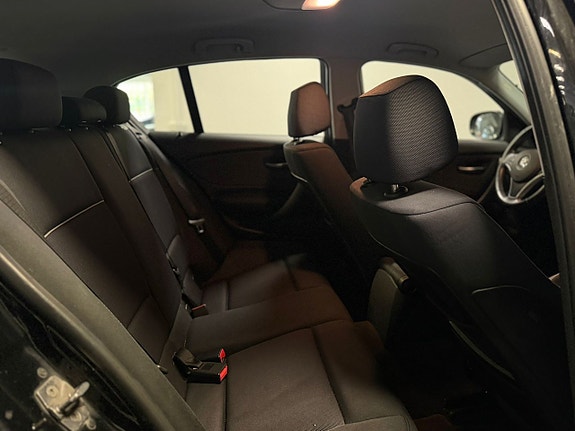 BMW 116i 14 of 17