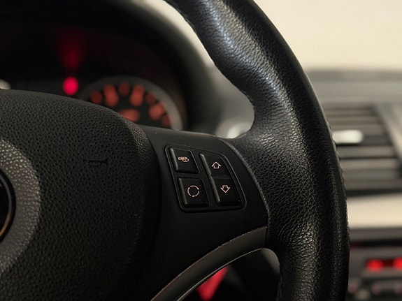 BMW 116i 10 of 17