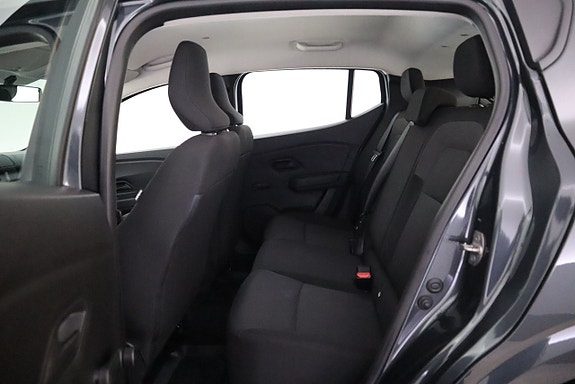 Dacia Sandero 12 of 17