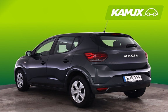 Dacia Sandero 5 of 17