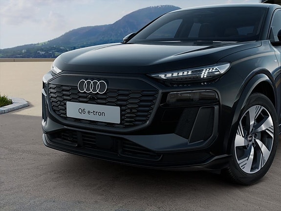 Audi Q6 e-tron 10 of 11
