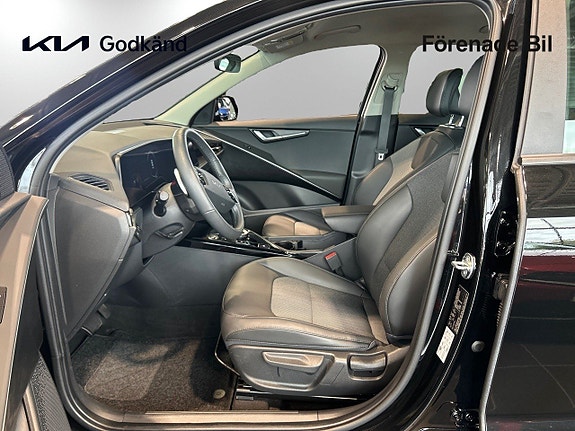Kia Niro 8 of 15