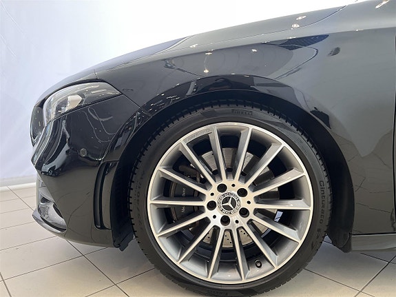 Mercedes-Benz A250 7 of 15