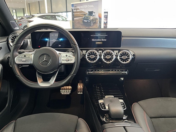Mercedes-Benz A250 12 of 15