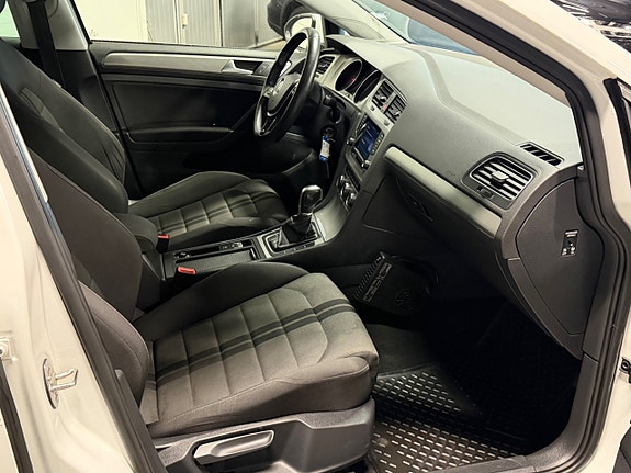 Volkswagen Golf I 6 of 10