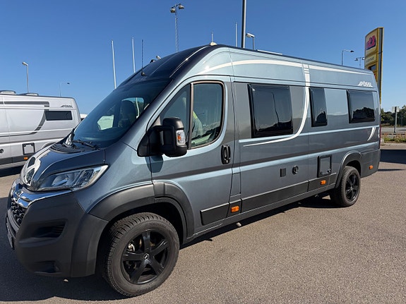 Pössl Roadcruiser 4800 mil All in pkt Solcell Luftfjädring 2 of 12