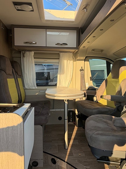 Pössl Roadcruiser 4800 mil All in pkt Solcell Luftfjädring 9 of 12