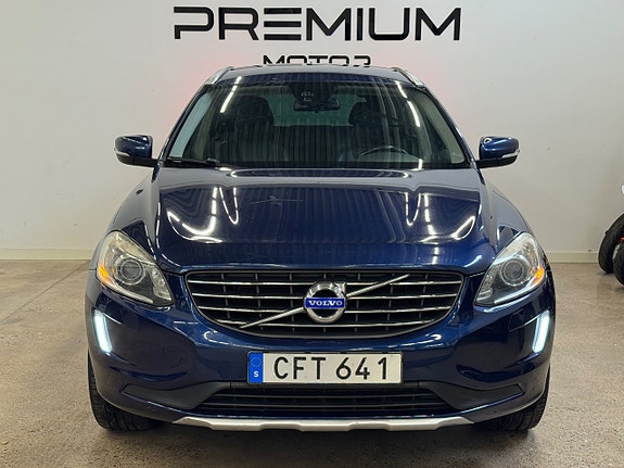 Volvo XC60 3 of 20