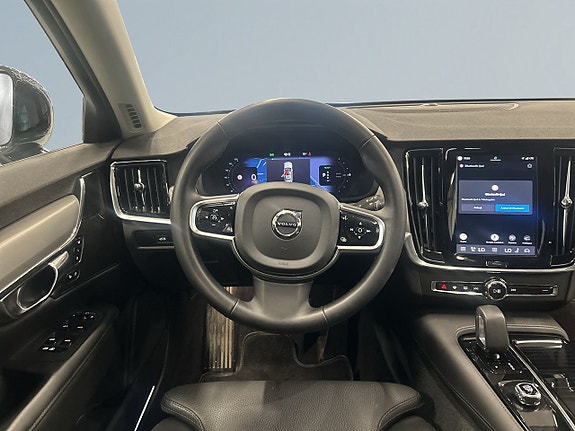 Volvo V90 9 of 25