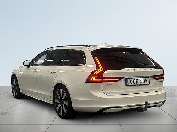Volvo V90 5 of 25