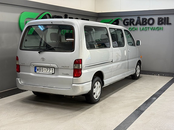 Toyota HiAce 5 of 20