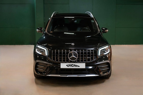 Mercedes-Benz GLB35 5 of 24