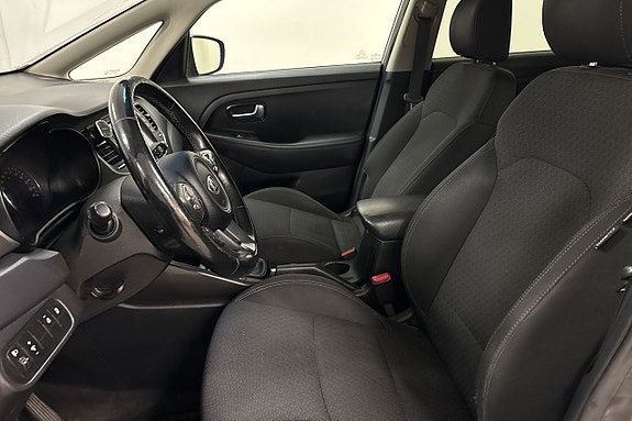 Kia Carens 11 of 22
