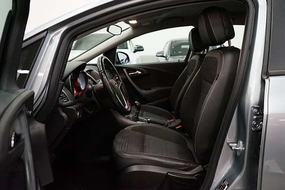Opel Astra 13 of 17
